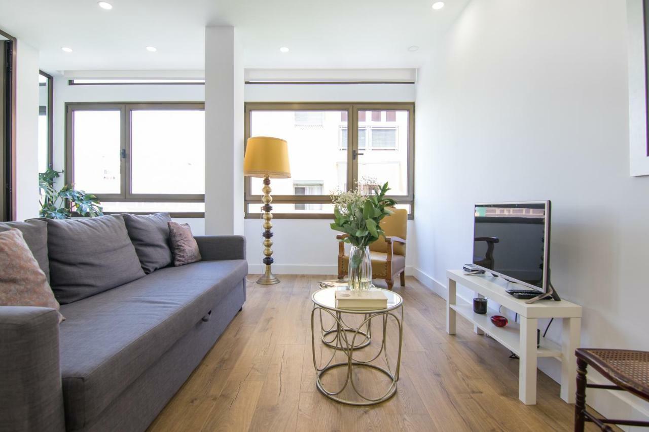 Homeforguest Stylish And Modern Apartment Overlooking Las Canteras 大加那利岛拉斯帕尔马斯 外观 照片