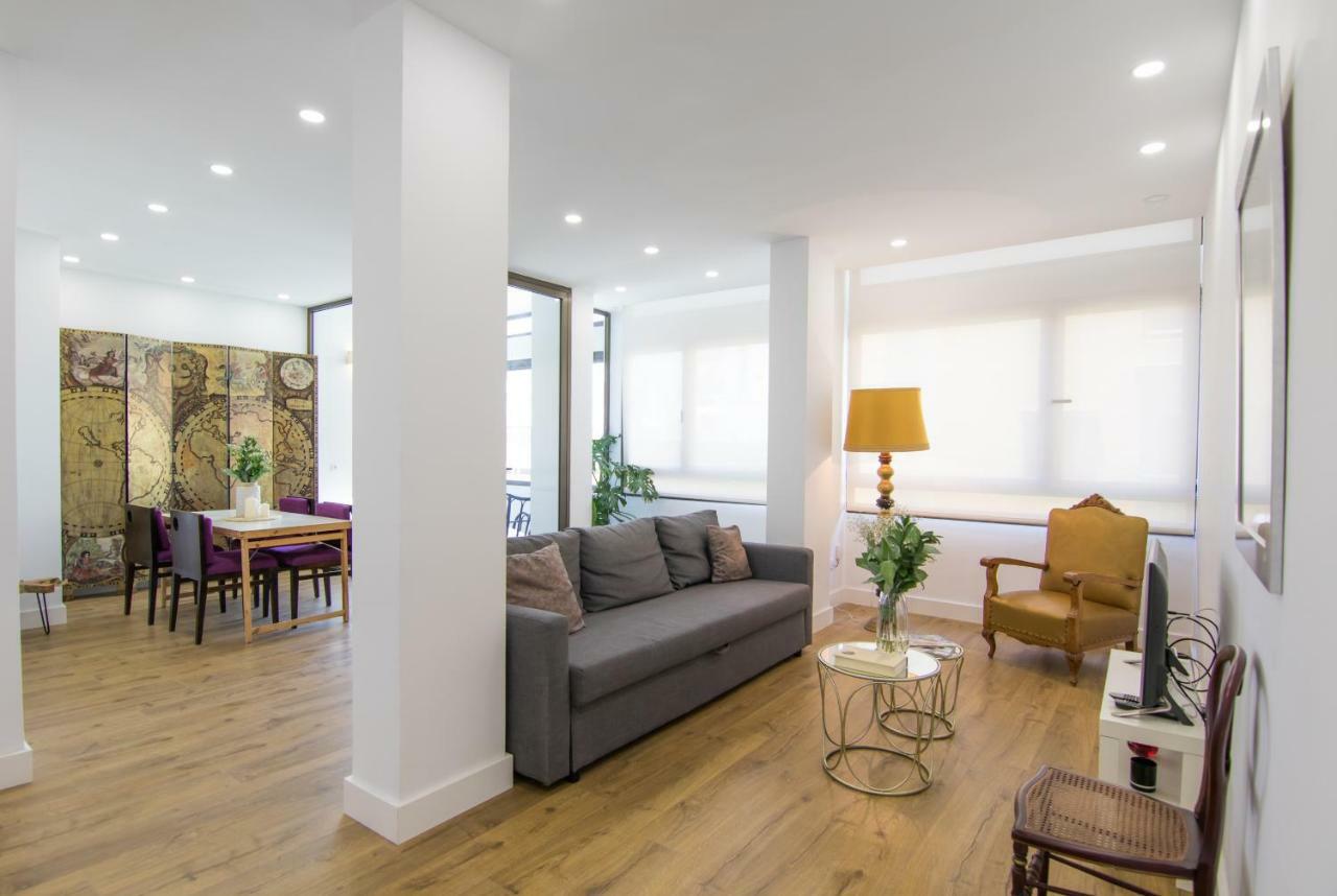 Homeforguest Stylish And Modern Apartment Overlooking Las Canteras 大加那利岛拉斯帕尔马斯 外观 照片