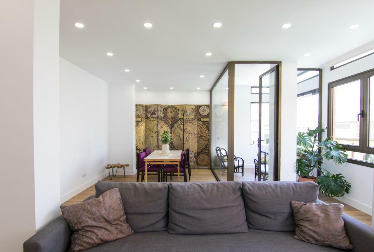 Homeforguest Stylish And Modern Apartment Overlooking Las Canteras 大加那利岛拉斯帕尔马斯 外观 照片