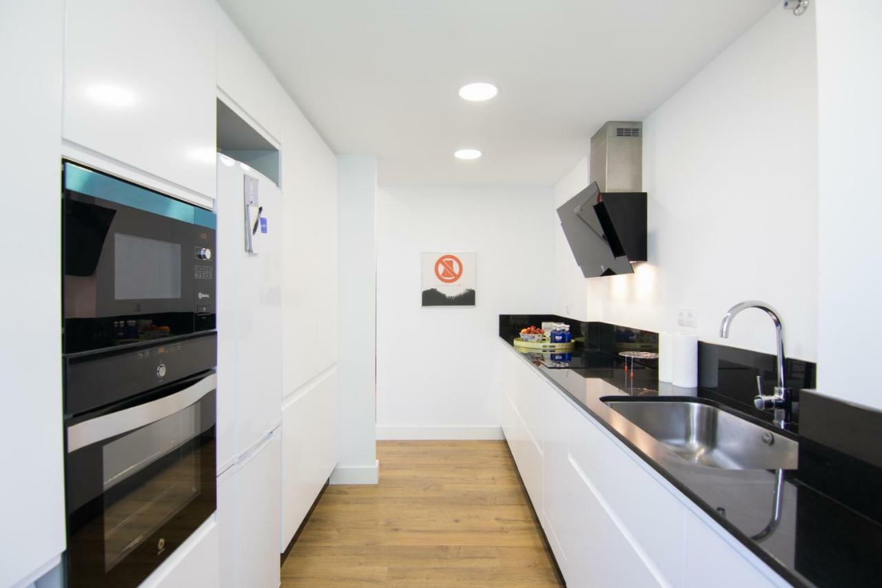 Homeforguest Stylish And Modern Apartment Overlooking Las Canteras 大加那利岛拉斯帕尔马斯 外观 照片
