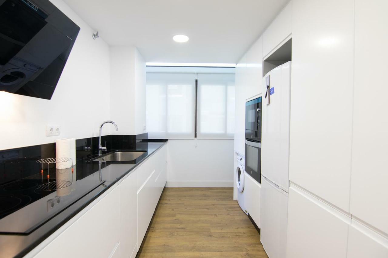Homeforguest Stylish And Modern Apartment Overlooking Las Canteras 大加那利岛拉斯帕尔马斯 外观 照片